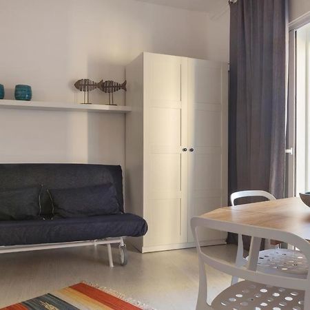 Casablu, Un Delizioso Bilocale Sulla Baia Di Naxos Apartment Giardini Naxos Exterior photo